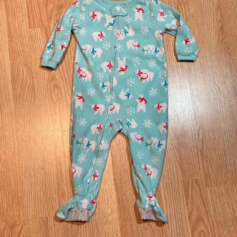 Carters fleece footed pajamas 18‎ months